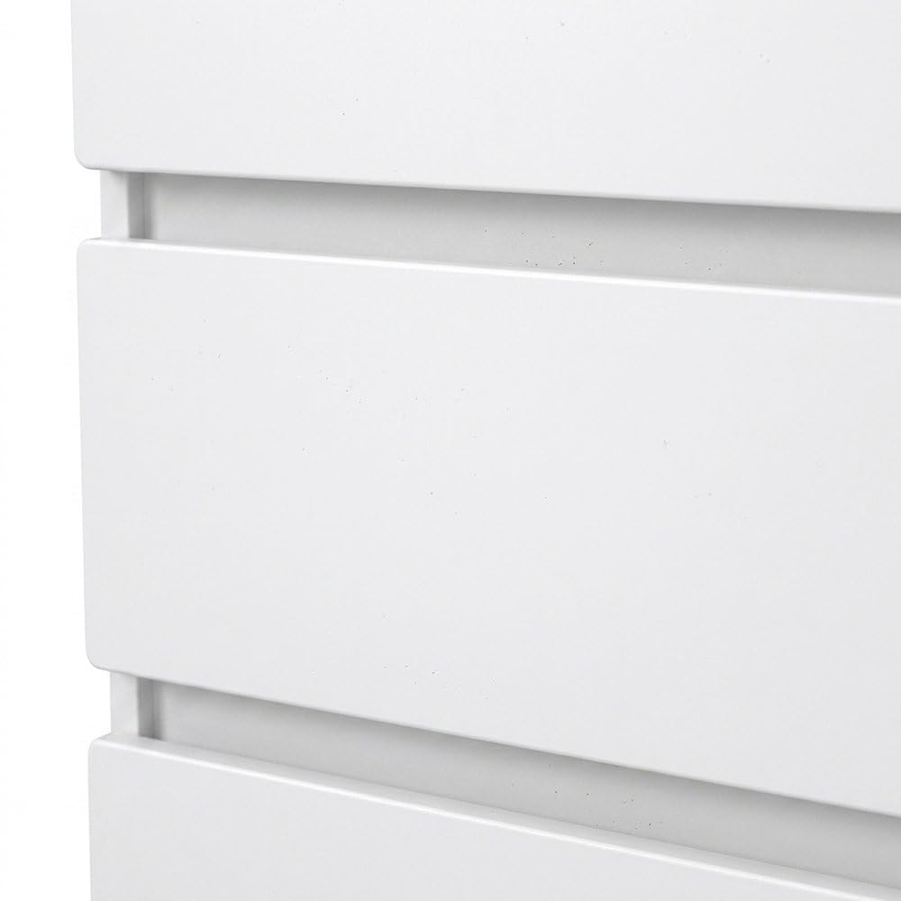 White 3 Drawer Dresser F9806