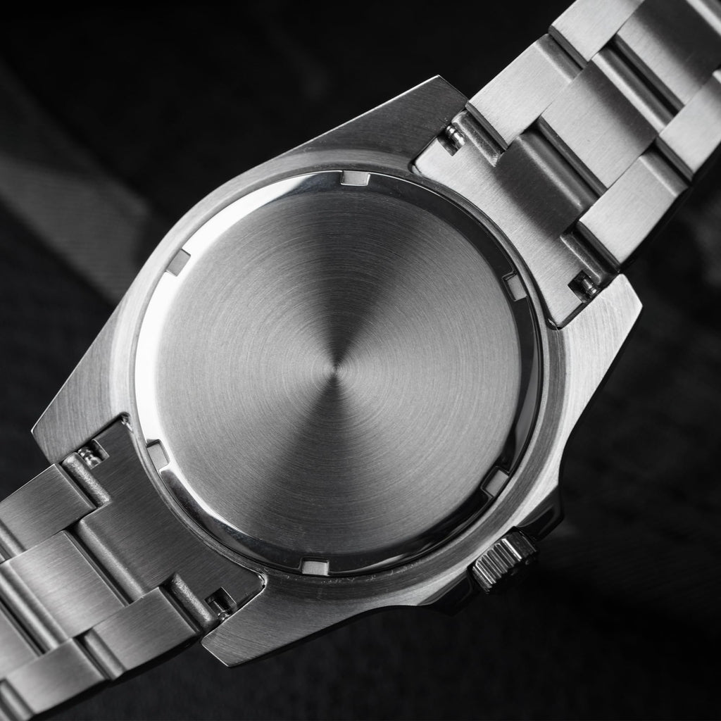 40mm Sapphire Crystal 200m Waterproof Quartz Diver Watch I3804